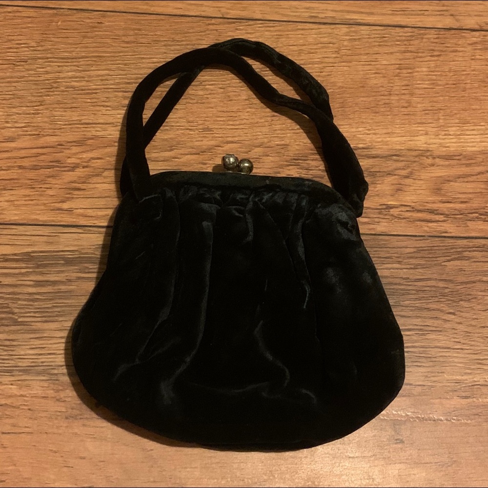 Vintage velvet handbag with change purse